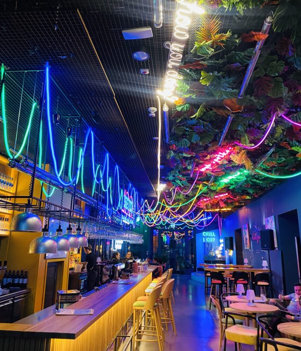 Ekskluzywna Noc w Klubie Gogo z Open Barem Warszawa